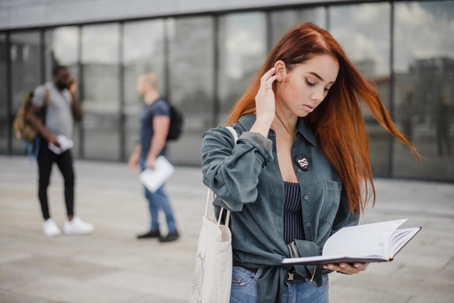 Participants analyzing financial data during workshop session