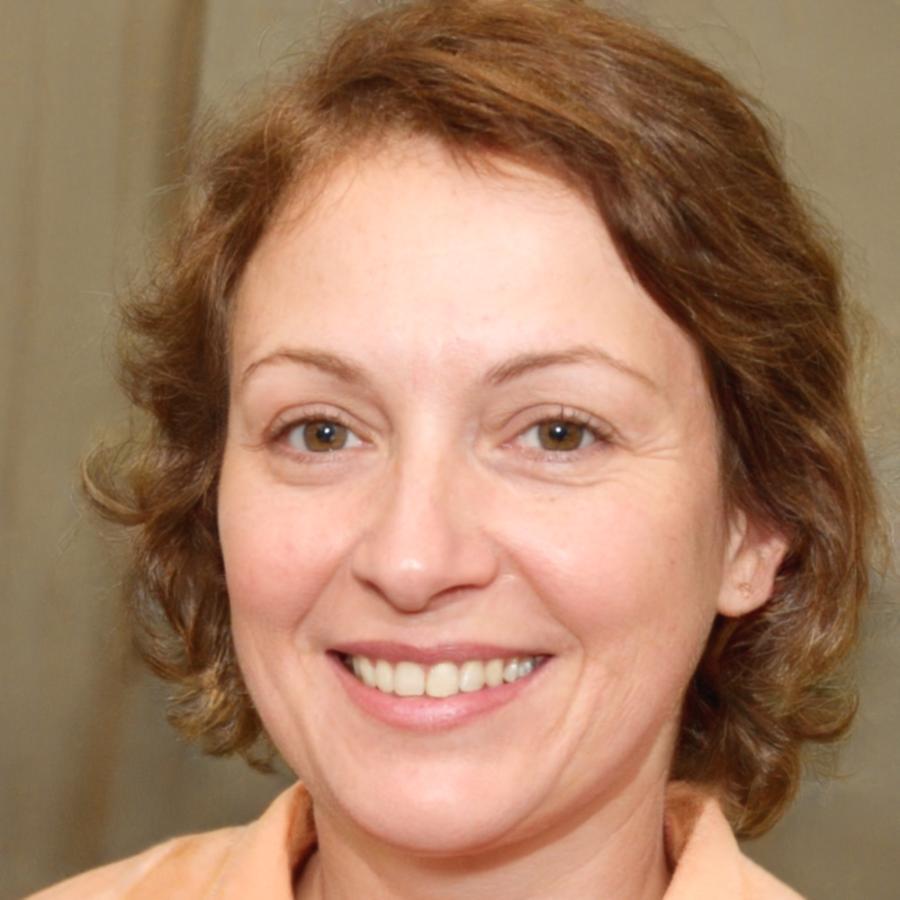 Freya Lindqvist, Business Finance Consultant